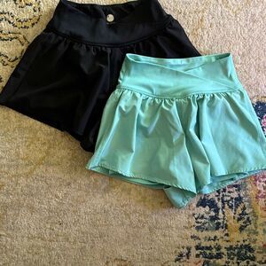 2-Piece Lot – Yogalicious Girls Shorts – Size Medium (10)